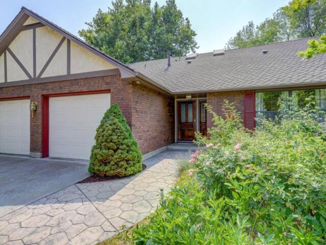 Experience Nirvana With Artwork Collections From Around The Globe Located In Lakewood Neighborhood In Se Boise Next To A Park, Minutes From Bown Crossing And The Boise River, 10 Minutes To Downtown, 4 Beds, Sleeps 8, Pets Welcome In Large Fenced In Y Exterior photo