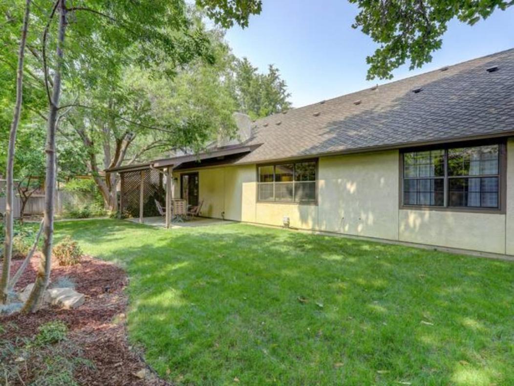 Experience Nirvana With Artwork Collections From Around The Globe Located In Lakewood Neighborhood In Se Boise Next To A Park, Minutes From Bown Crossing And The Boise River, 10 Minutes To Downtown, 4 Beds, Sleeps 8, Pets Welcome In Large Fenced In Y Exterior photo